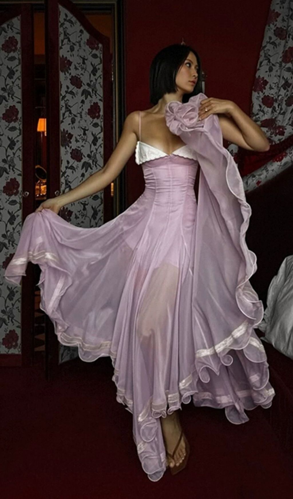 322ecdfc9ca9afc12096773e15bff3a4.jpg Fashionslee Women Madilyn Purple Strappy Maxi Dress