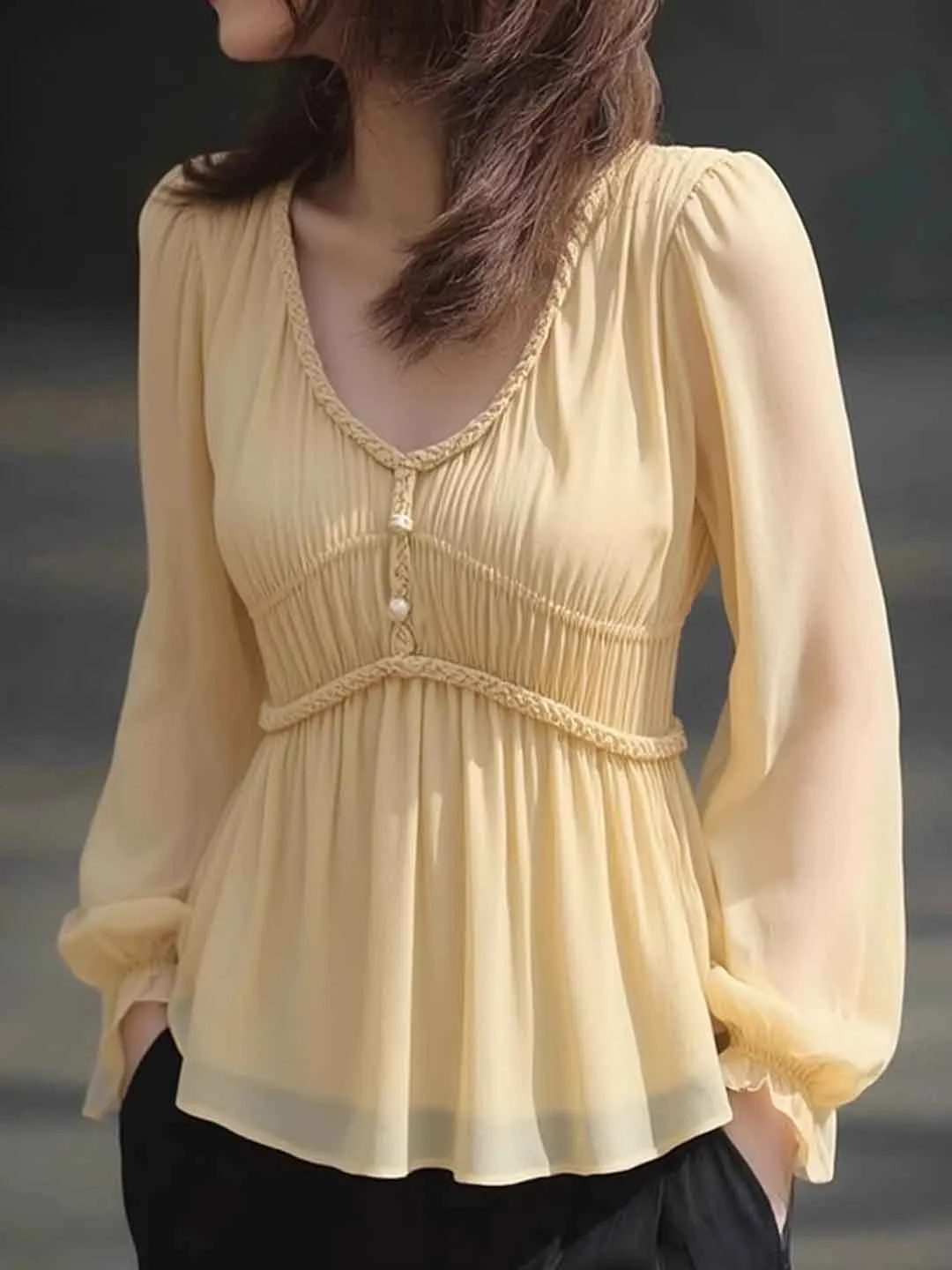 38007060ec920f0e908054568acf2acb Janice Daily V-Neck Puff Sleeve Chiffon Top