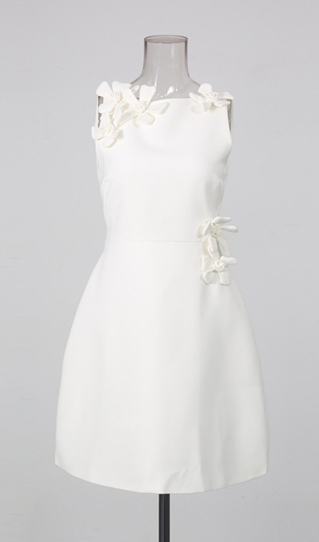 Fashionslee Women Lenna Sleeveless Flower Mini Dress