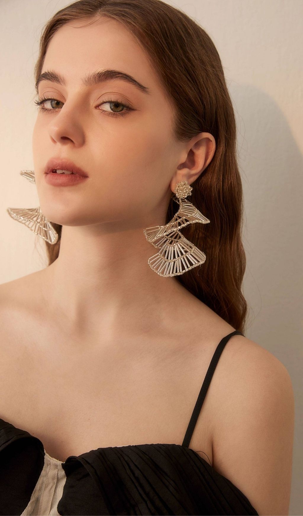 Fashionslee Women Leighna Fan-Shaped Earrings