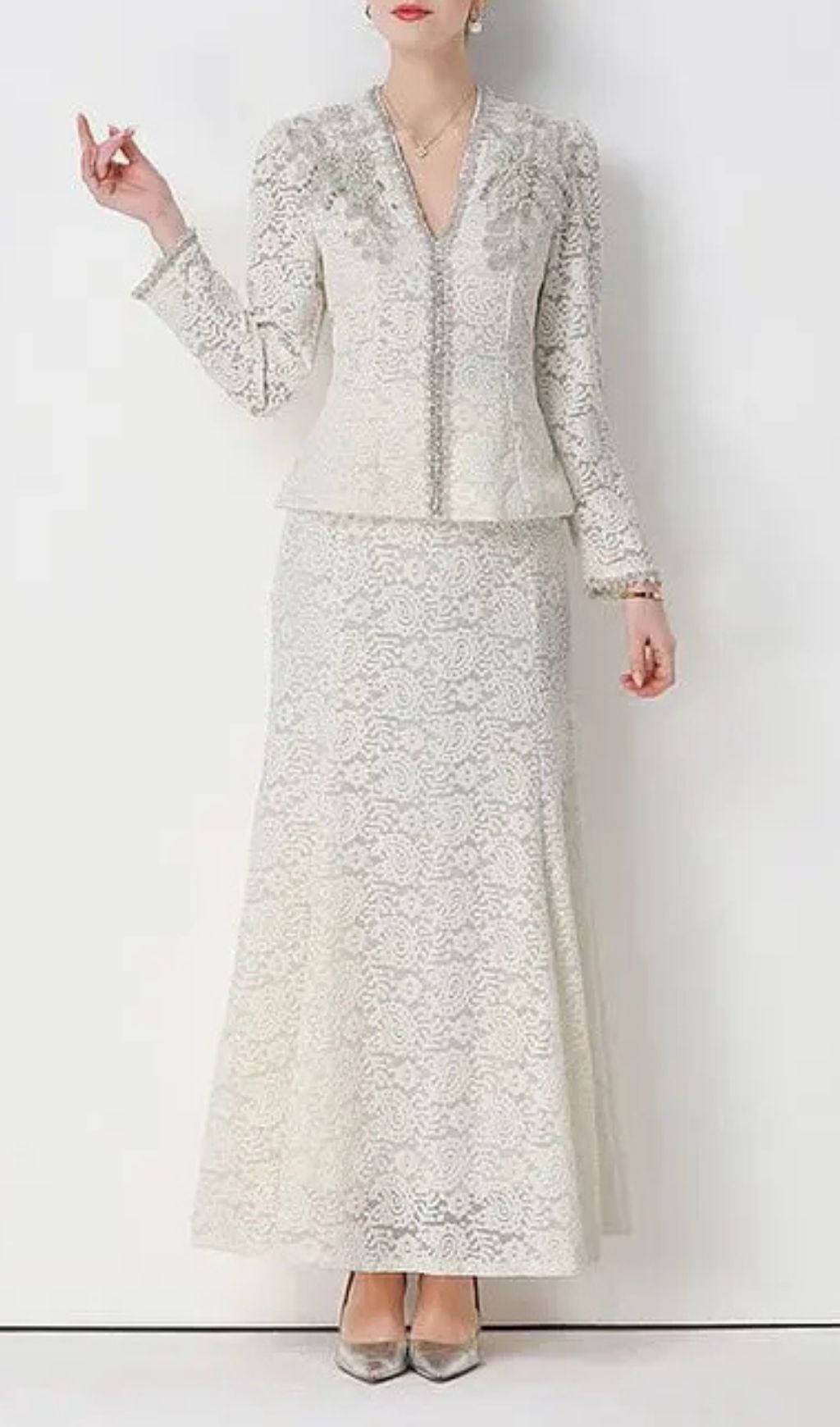 Georgia Beaded V-Neck Lace Top & Fishtail Skirt Set – Whtie - OWNCI Georgia Beaded V-Neck Lace Top & Fishtail Skirt Set – Whtie - OWNCI