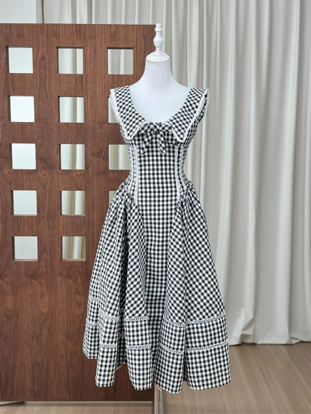 Mahalia Checkered Midi Dress With Collar - OWNCI Mahalia Checkered Midi Dress With Collar - OWNCI