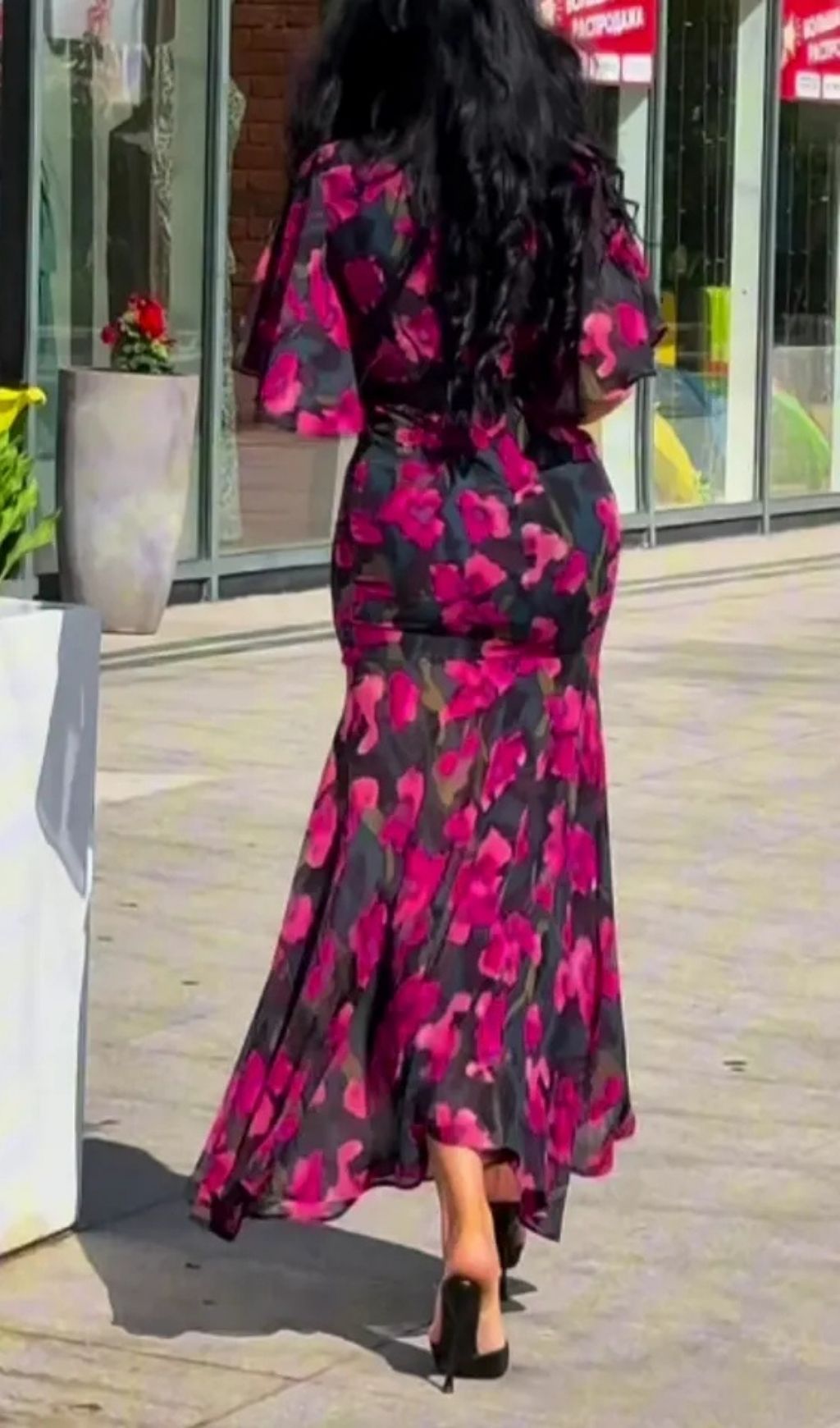 Retro V-Neck Trumpet Sleeve Printed Dress