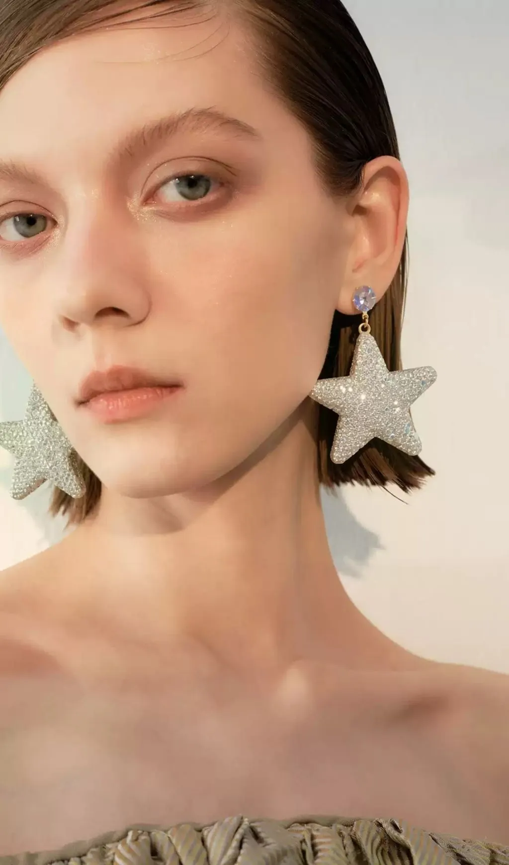 Leisha Diamante Star Earrings