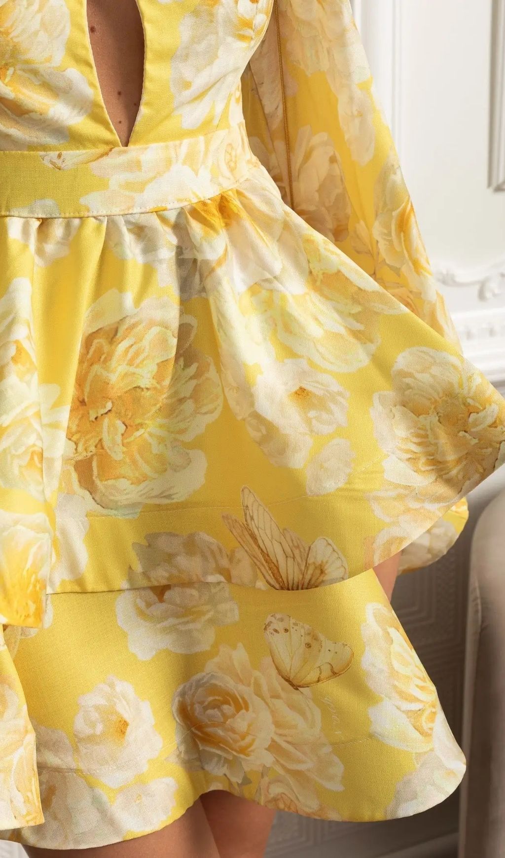 Floral Romantic Mini Dress With Voluminous Sleeves And Peplum Detail - Yellow