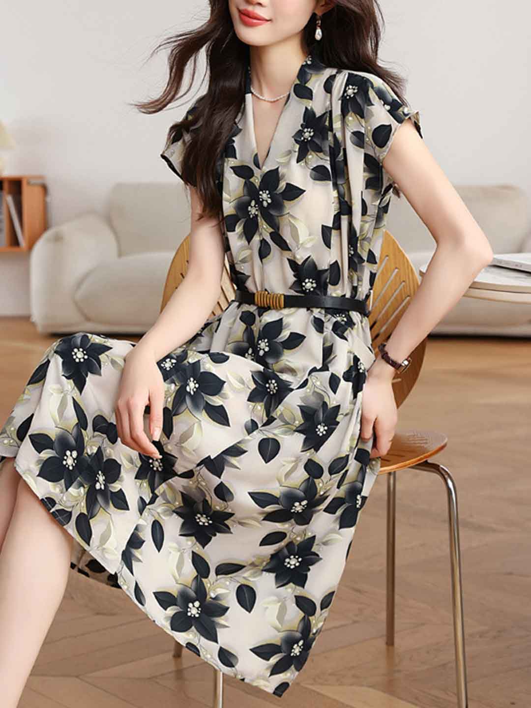 Michelle Loose V-neck Chiffon A-line Dress