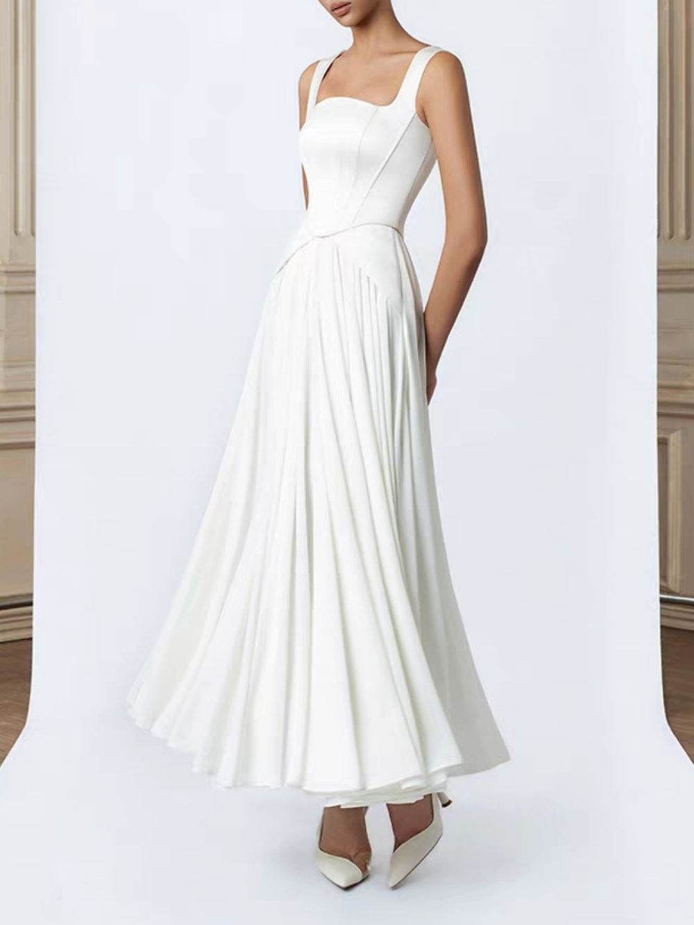 Fashionslee Women Nivaro Corset Flared Maxi Dress