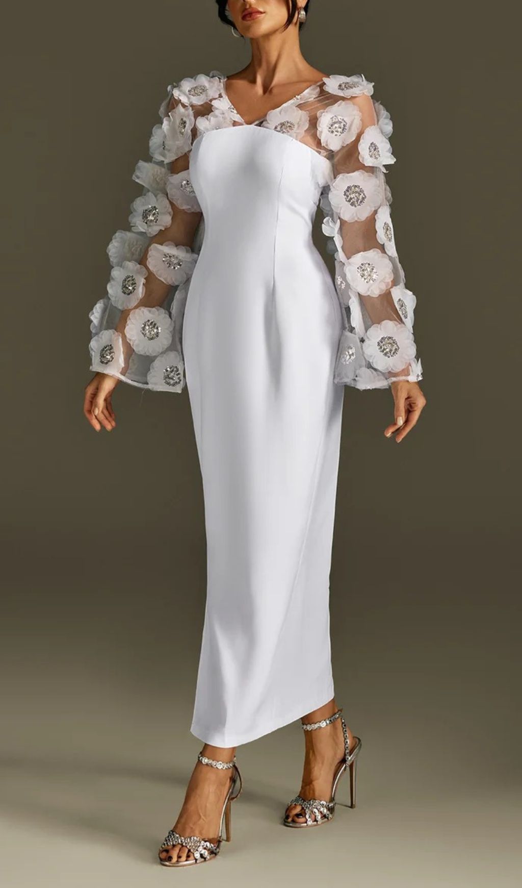 5ff6d5b5987600bfa05189dff87d70c2 Rosaire Flower Sequin Maxi Dress