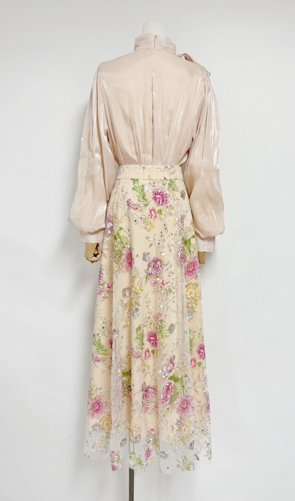 Fashionslee Women Lorvannis Apricot Flower Sequin Skirt Set