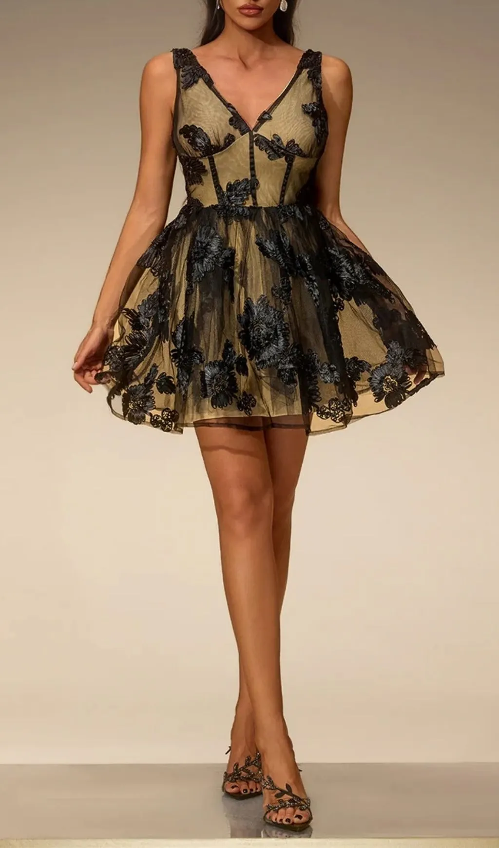 Fashionslee Women Eustacia V Neck Floral Mini Dress