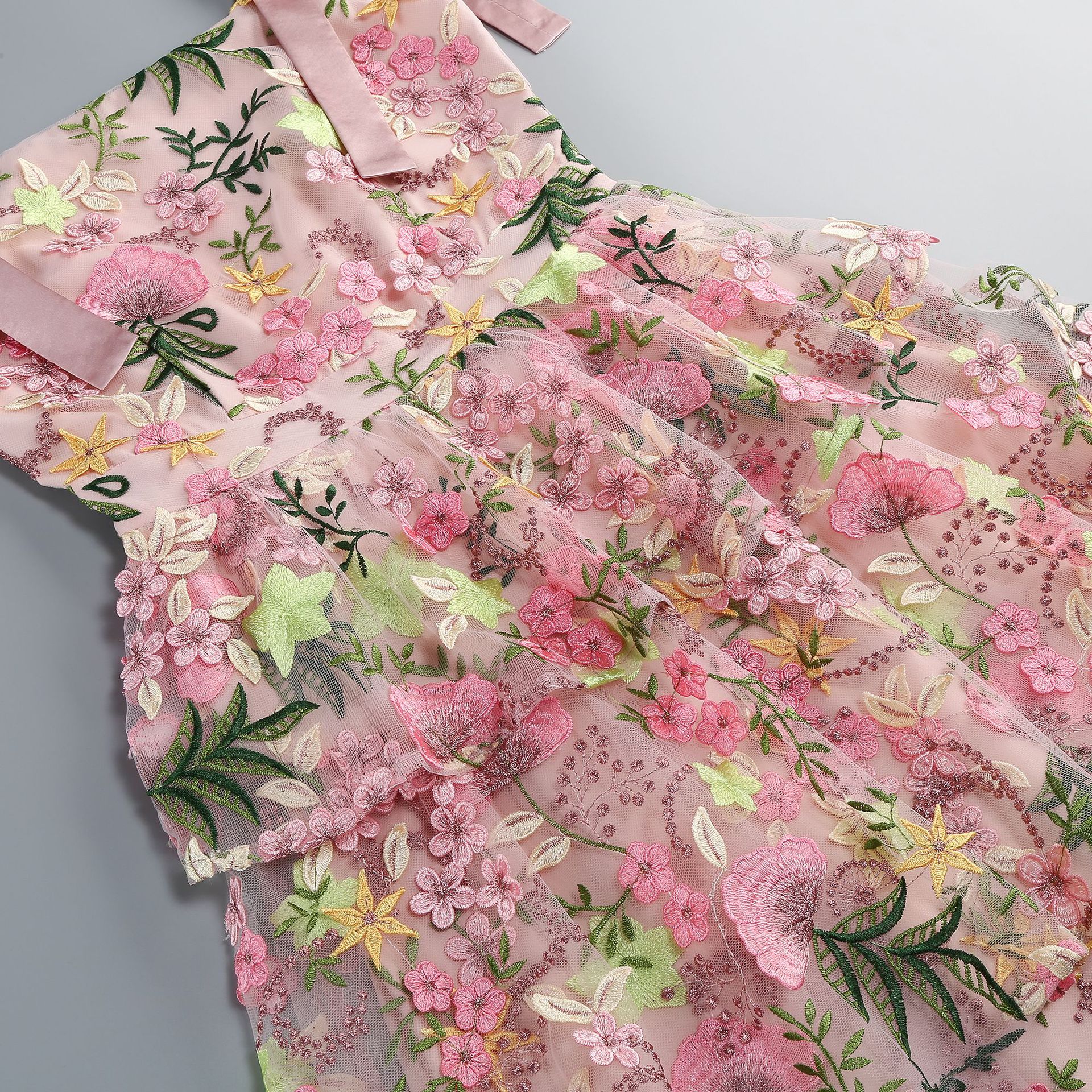 Makani Pink Flower Embroidery Midi Dress - OWNCI Makani Pink Flower Embroidery Midi Dress - OWNCI