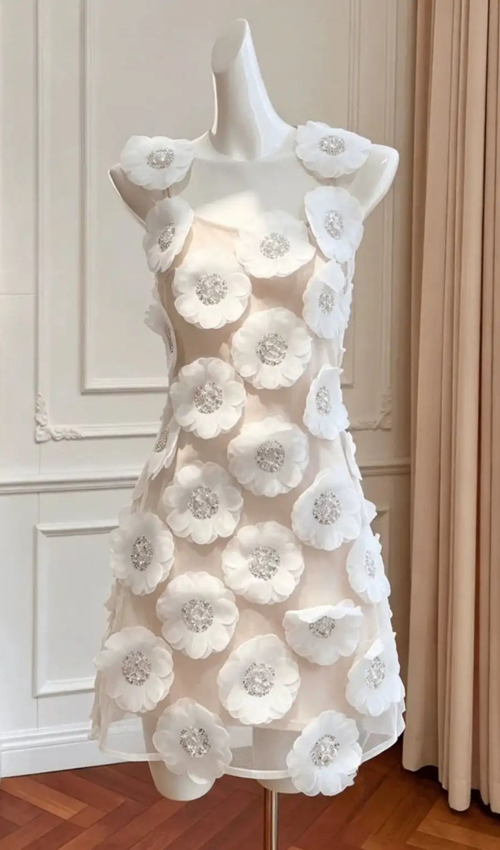 6b6d2c0cdfa90bfe73fcc3e3b5e297ba Lola Rhinestone 3D Flowers Mini Dress - White