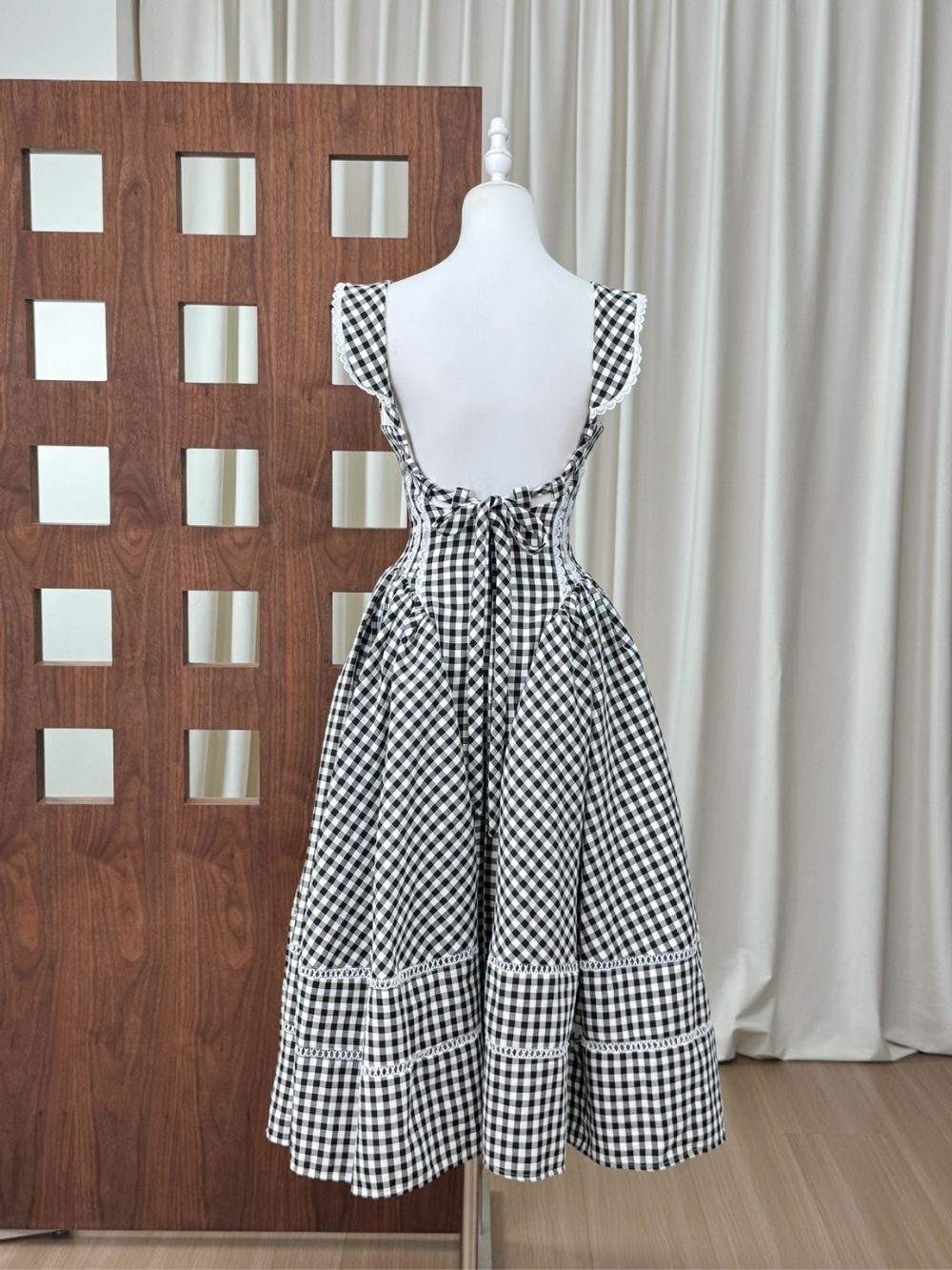 Mahalia Checkered Midi Dress With Collar - OWNCI Mahalia Checkered Midi Dress With Collar - OWNCI