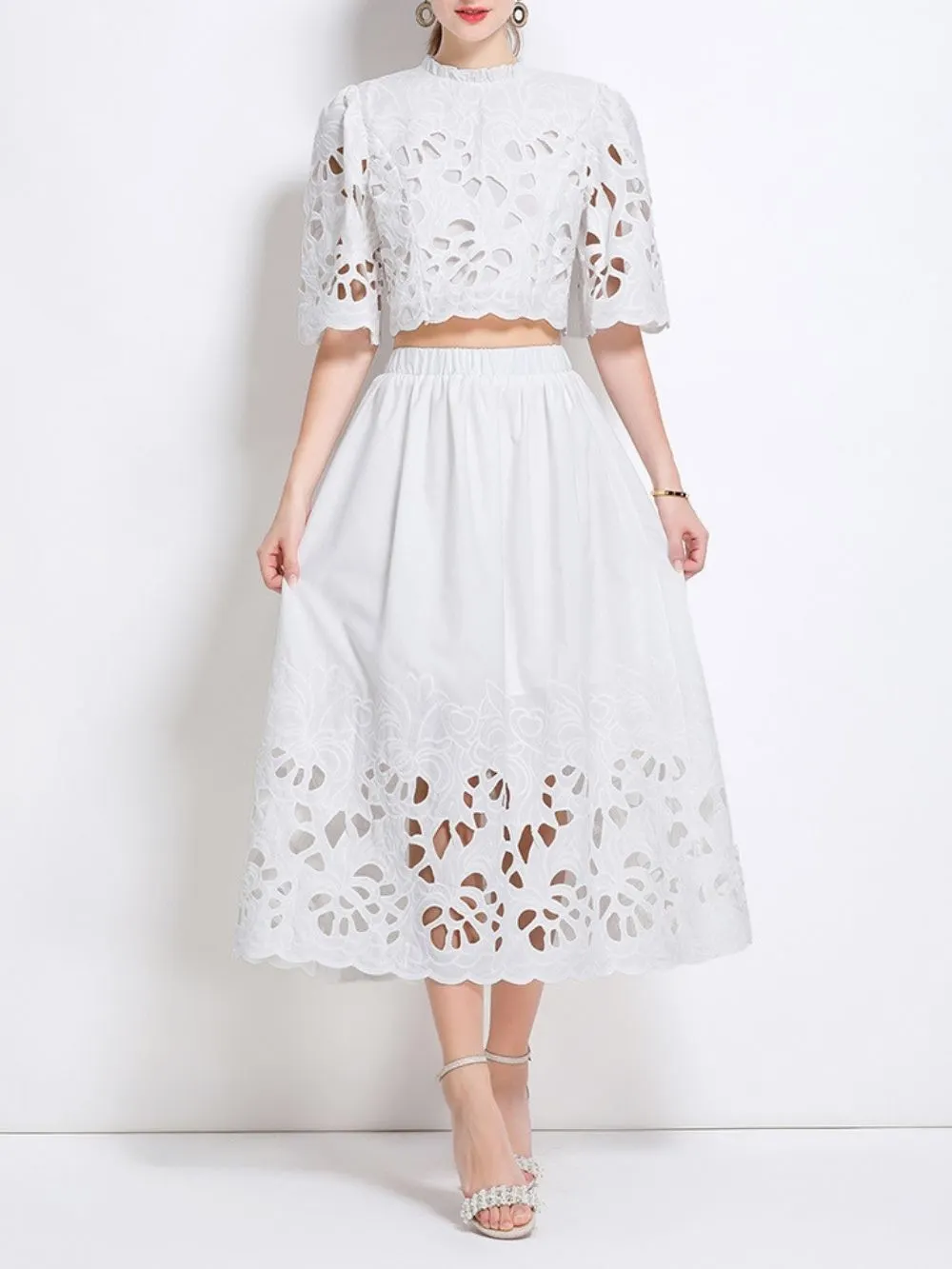 Mahira White Flower Embroidery Two-Piece Set - OWNCI