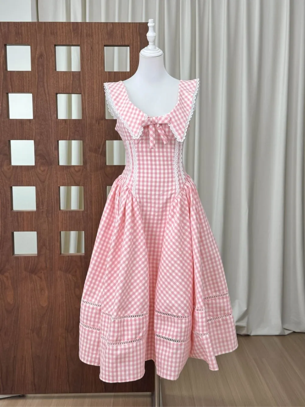 Mahalia Checkered Midi Dress With Collar - OWNCI Mahalia Checkered Midi Dress With Collar - OWNCI