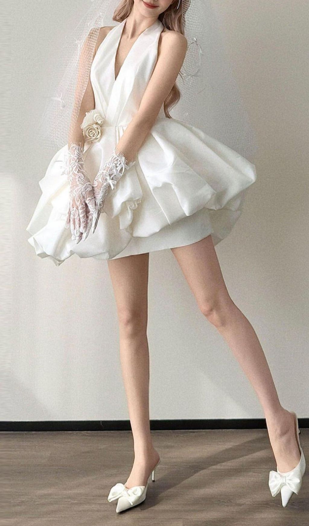 78218a71997b29fca260cdcf382c6beb.jpg Fashionslee Women Levana White Halter Flower Mini Wedding Dress