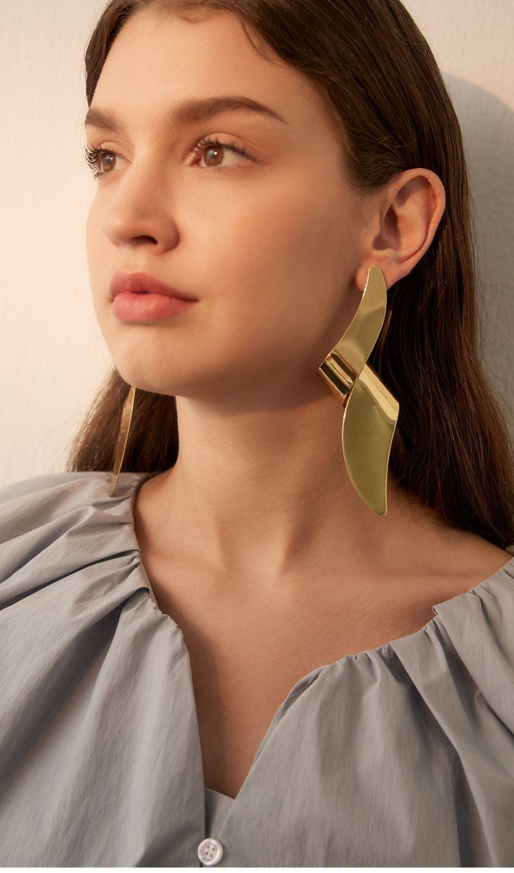 Lejane Gold Earrings