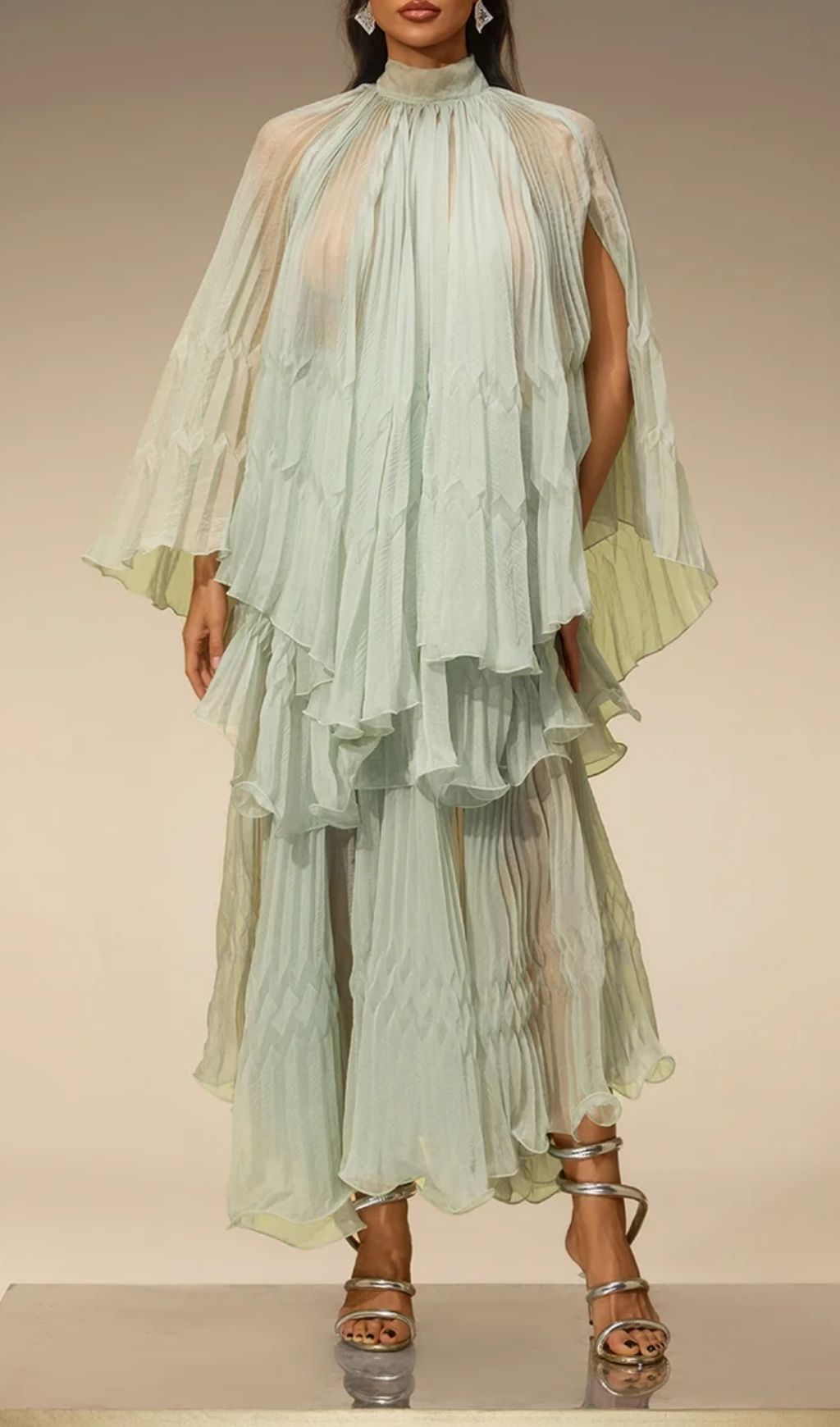 Fashionslee Women Aldeva Bat Sleeve Pleated Skirt Set