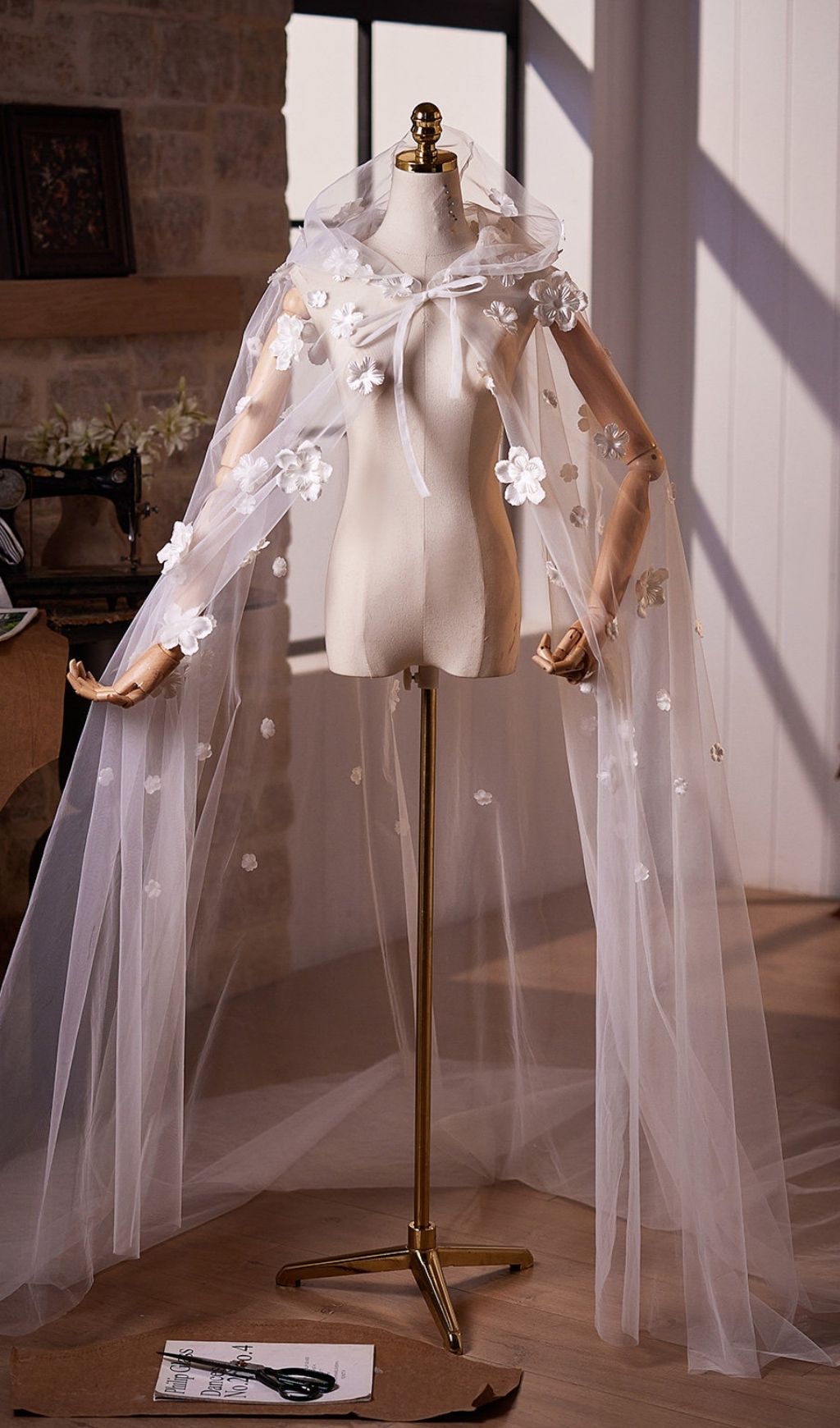 Leigh White Flower Embellished Mesh Shawl