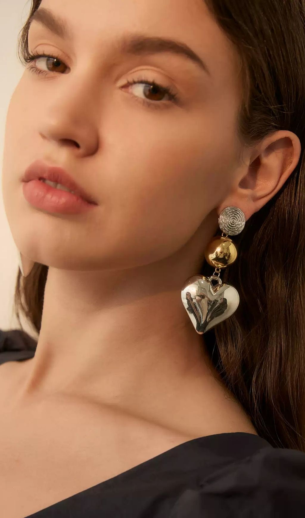 Lenka Heart Earrings