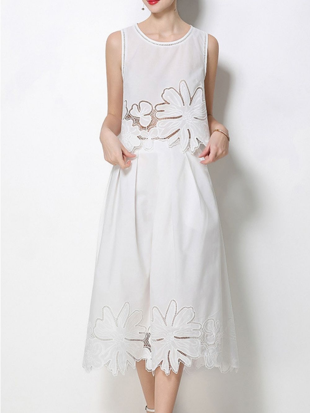 Mahlia White Flower Two-Piece Set - OWNCI Mahlia White Flower Two-Piece Set - OWNCI