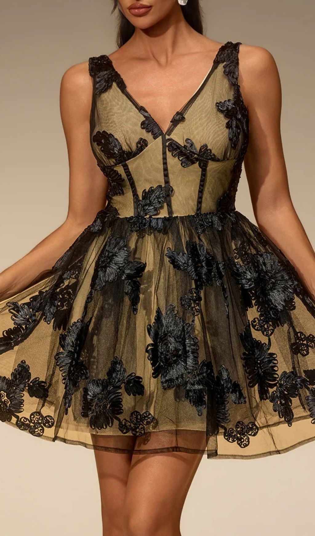 Fashionslee Women Eustacia V Neck Floral Mini Dress