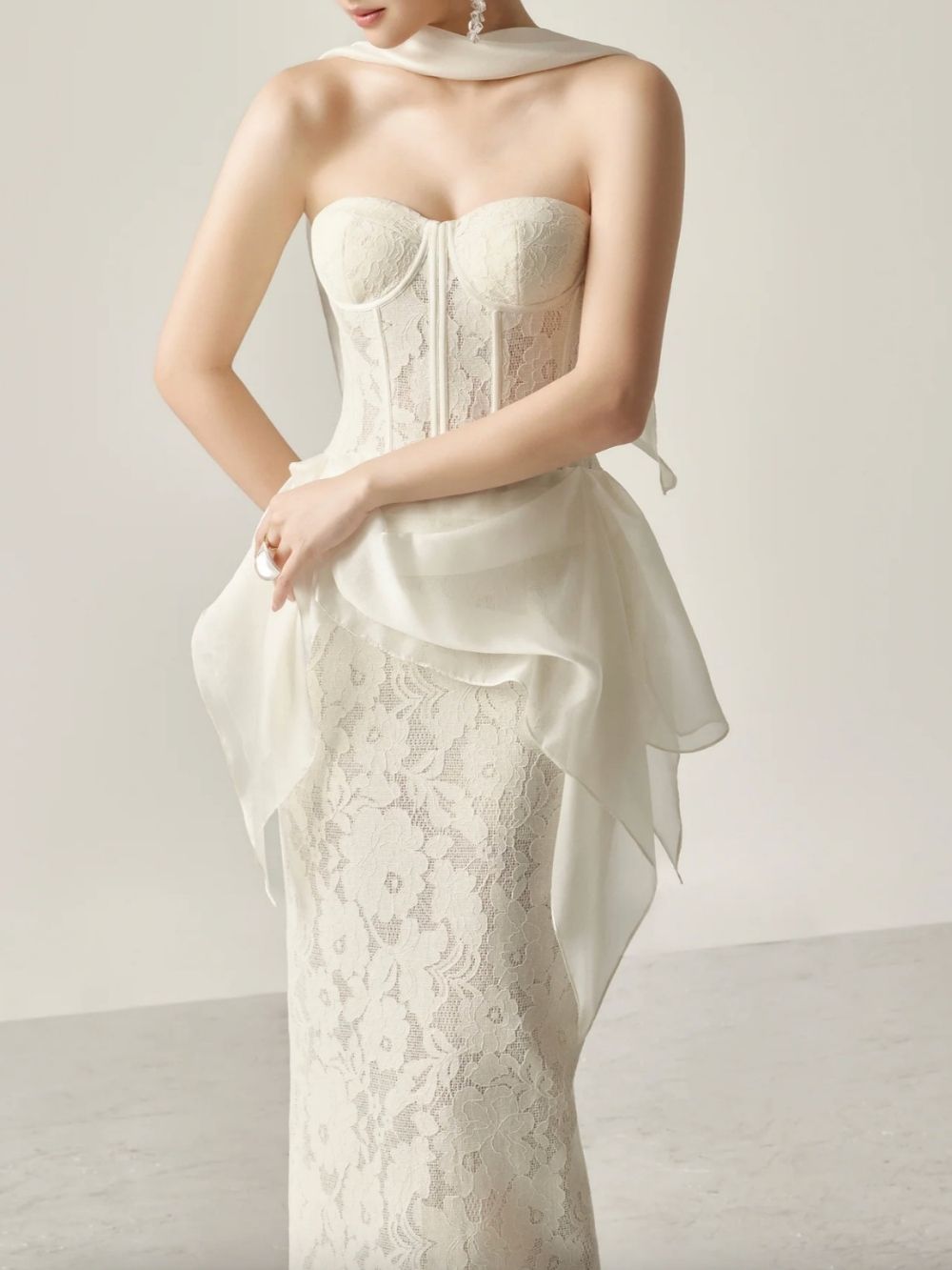97e7b1d970afd6328fa35c5686addc2b Maisha Strapless Corset Lace Maxi Dress