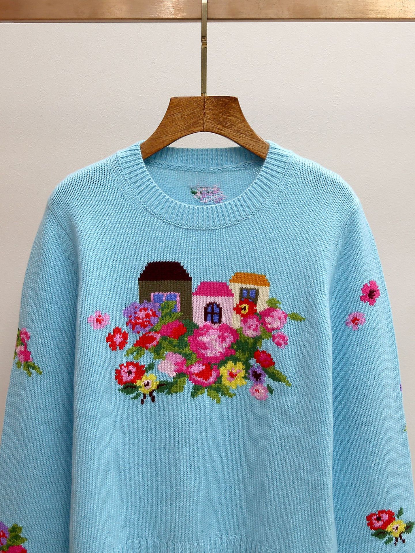 Jaheim Blue Floral Sweater - OWNCI
