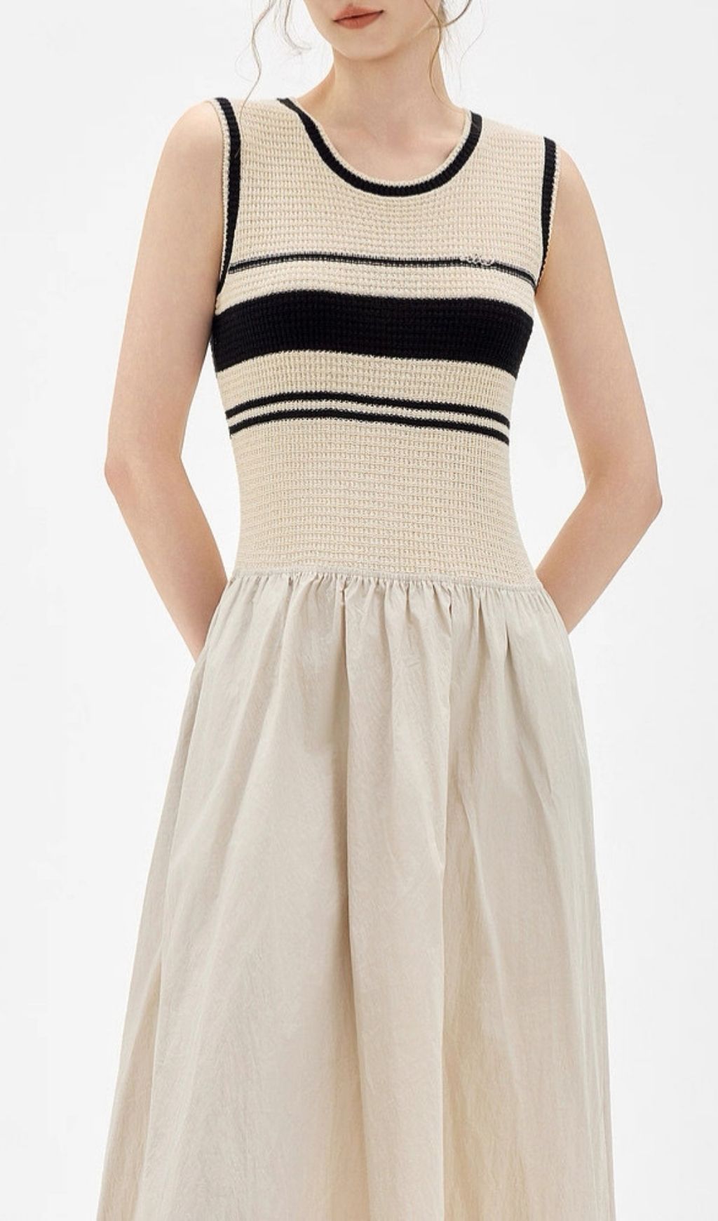 Fashionslee Women Magdalia Sleeveless Midi Dress