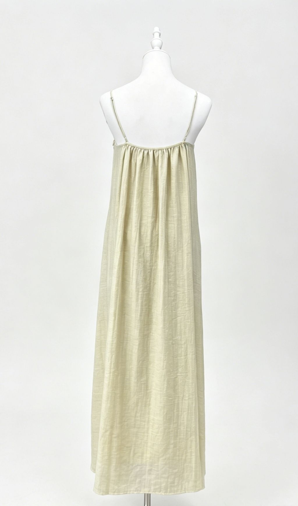 9ad4b38ccbd29111f444bcf53b8a3bb8 Iris-Patterned Halter Maxi Dress In Khaki