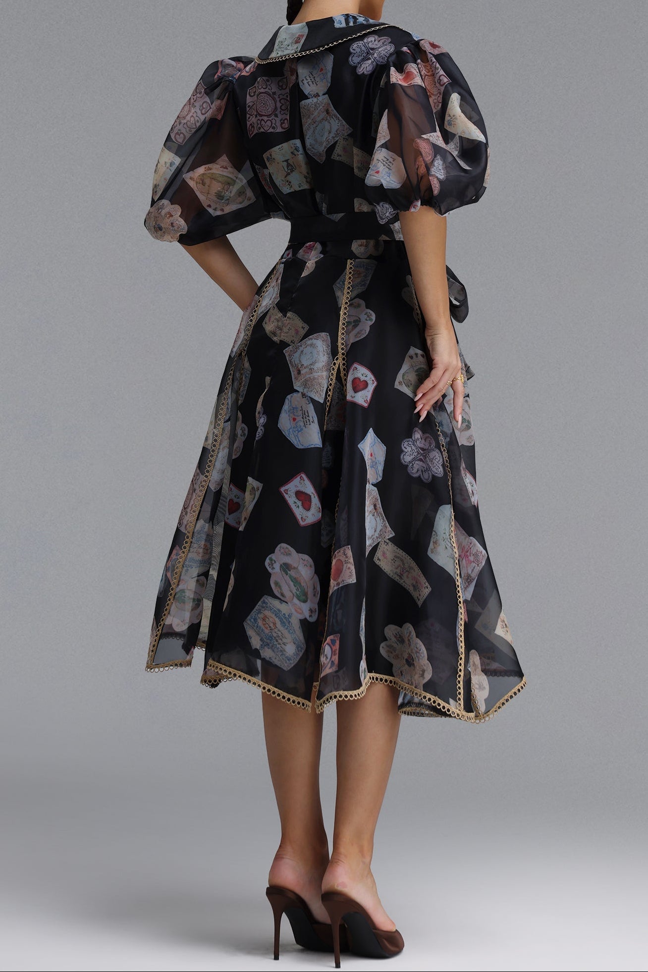 V-Neck Balloon Sleeve Playing Card Print Belted Midi Dress