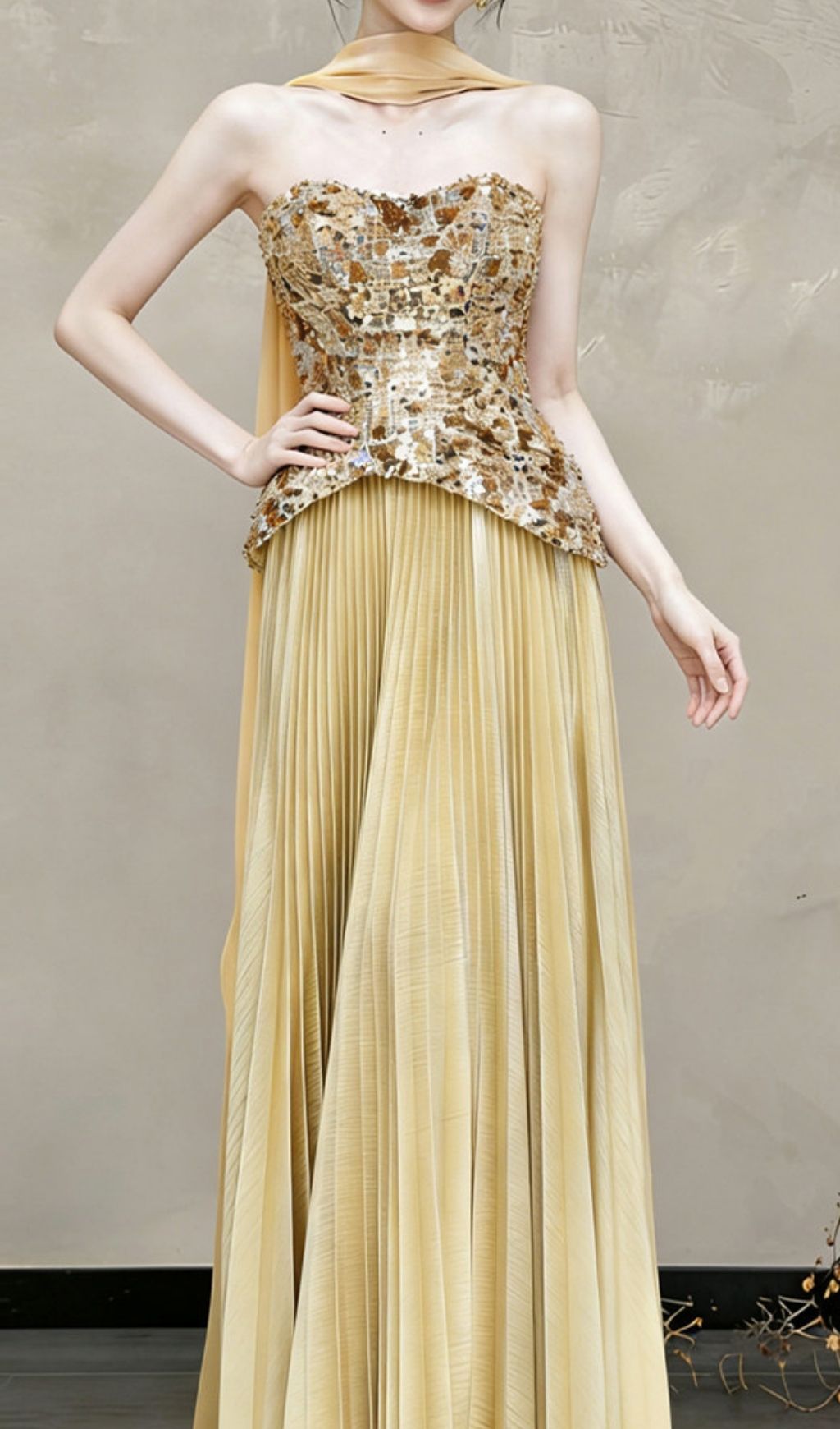 b1ef0ab0a707511c99a7020a3cc8ee61 Kriti Gold Strapless Pleated Maxi Dress
