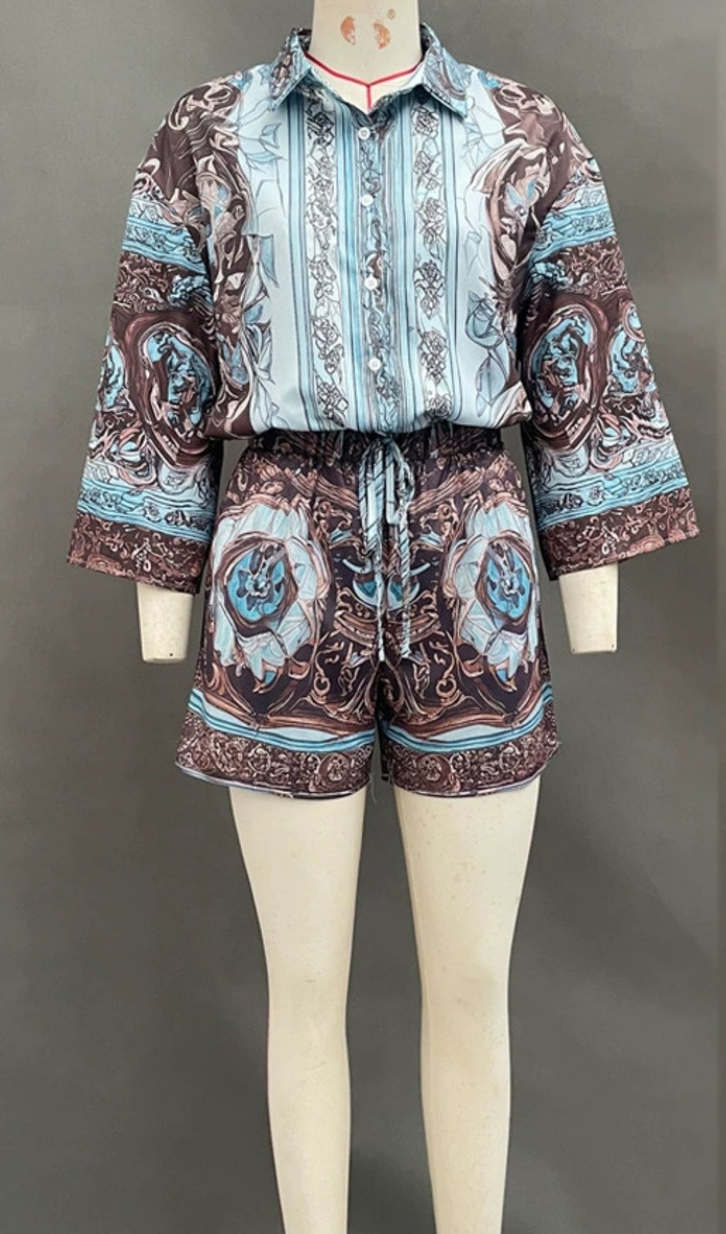 b5e28f7be812a67a1d51beda39931bf2 Vacation Baroque Totem Print Shirt and Shorts Set