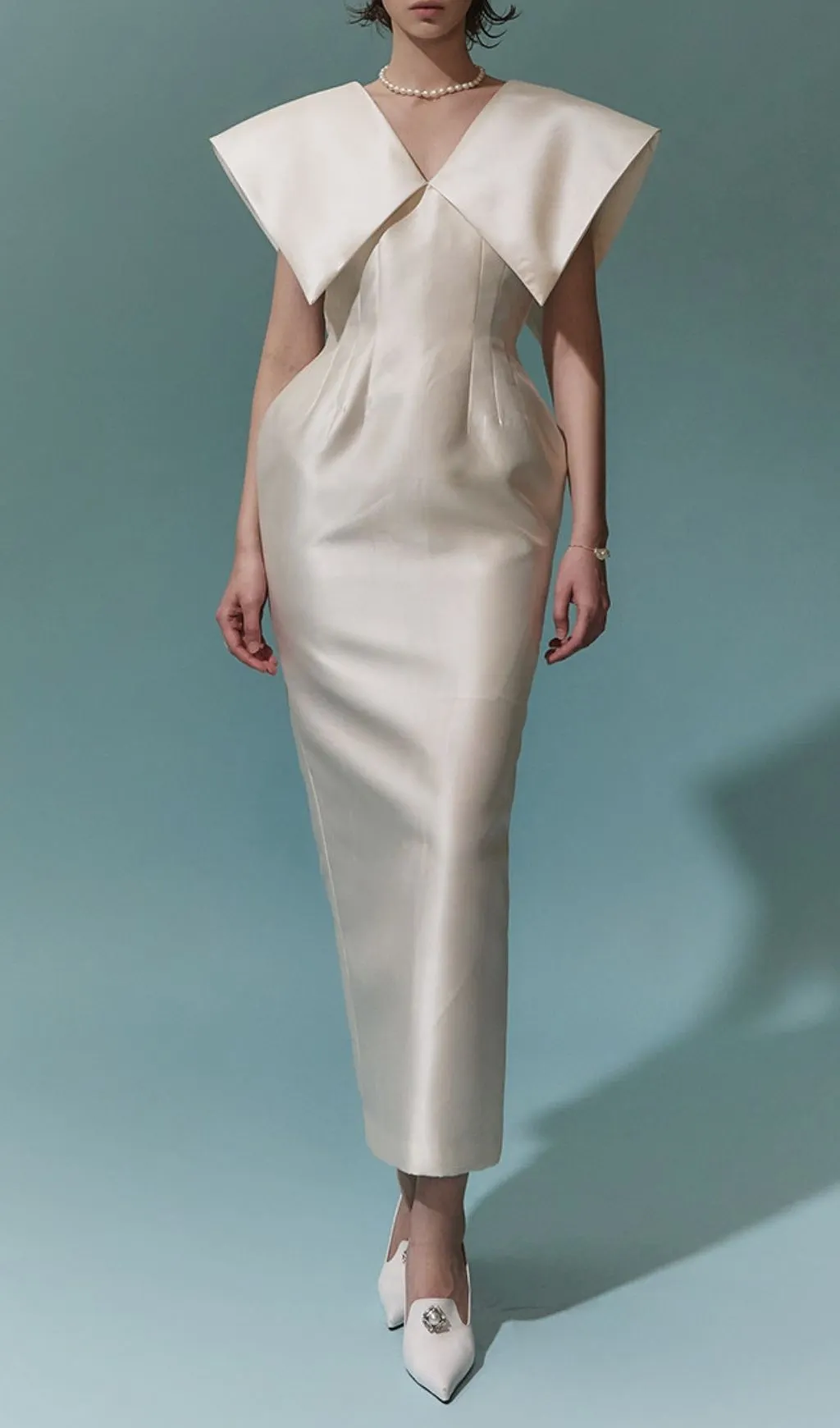Fashionslee Women Liliha V-Neck Maxi Dress