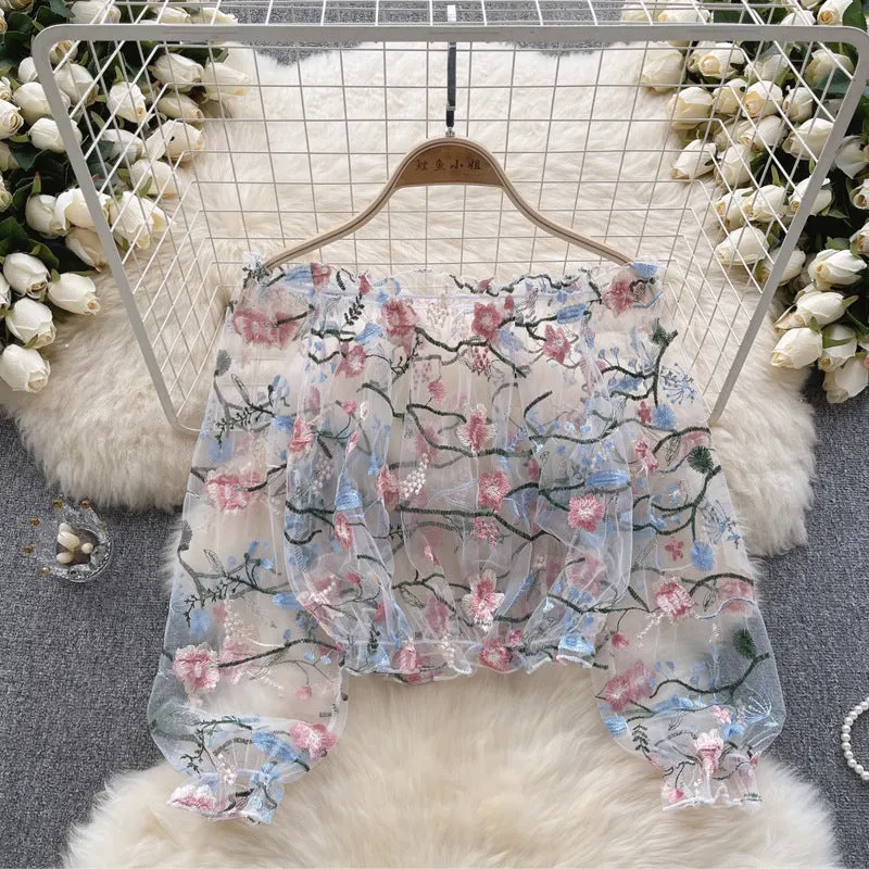 Long-Sleeved Embroidery Lace Blouse With Puff Sleeves - OWNCI