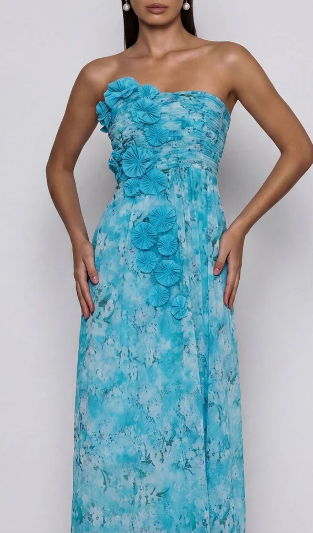 bfe13127c631fd99cdeabad474fdd9f5 Rexion Strapless Flower Maxi Dress