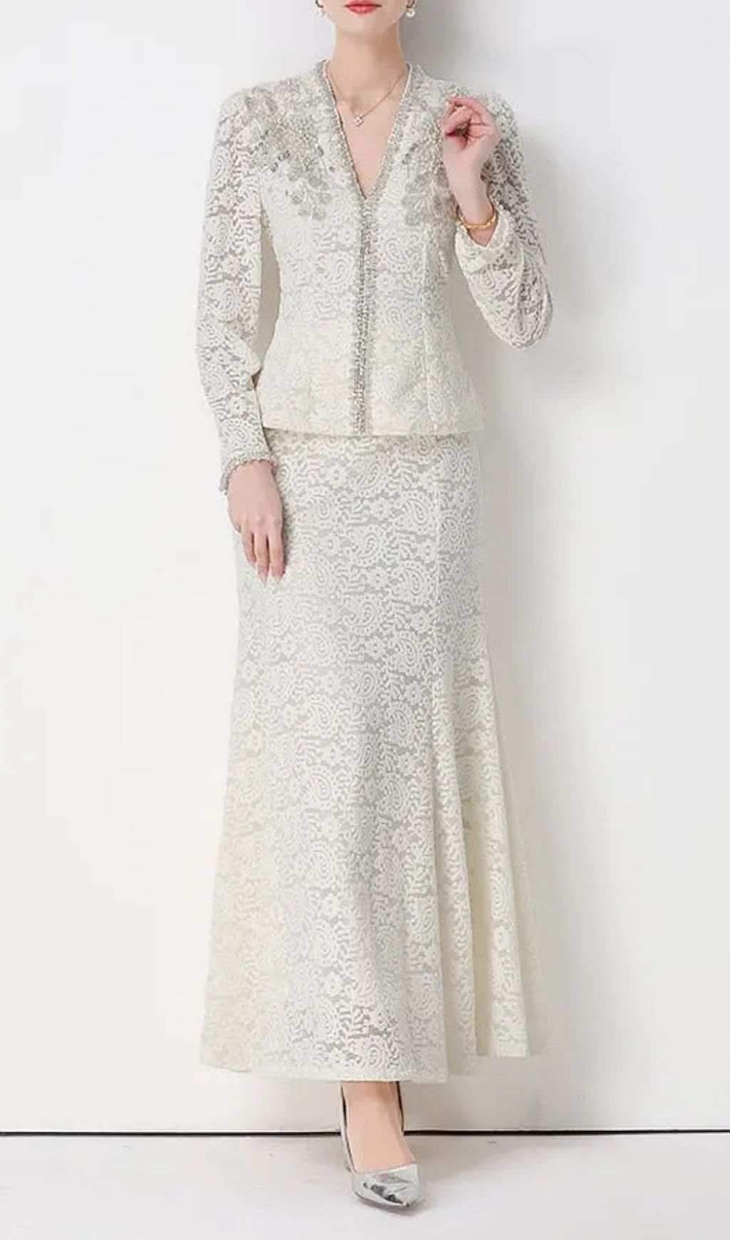 Georgia Beaded V-Neck Lace Top & Fishtail Skirt Set – Whtie - OWNCI Georgia Beaded V-Neck Lace Top & Fishtail Skirt Set – Whtie - OWNCI