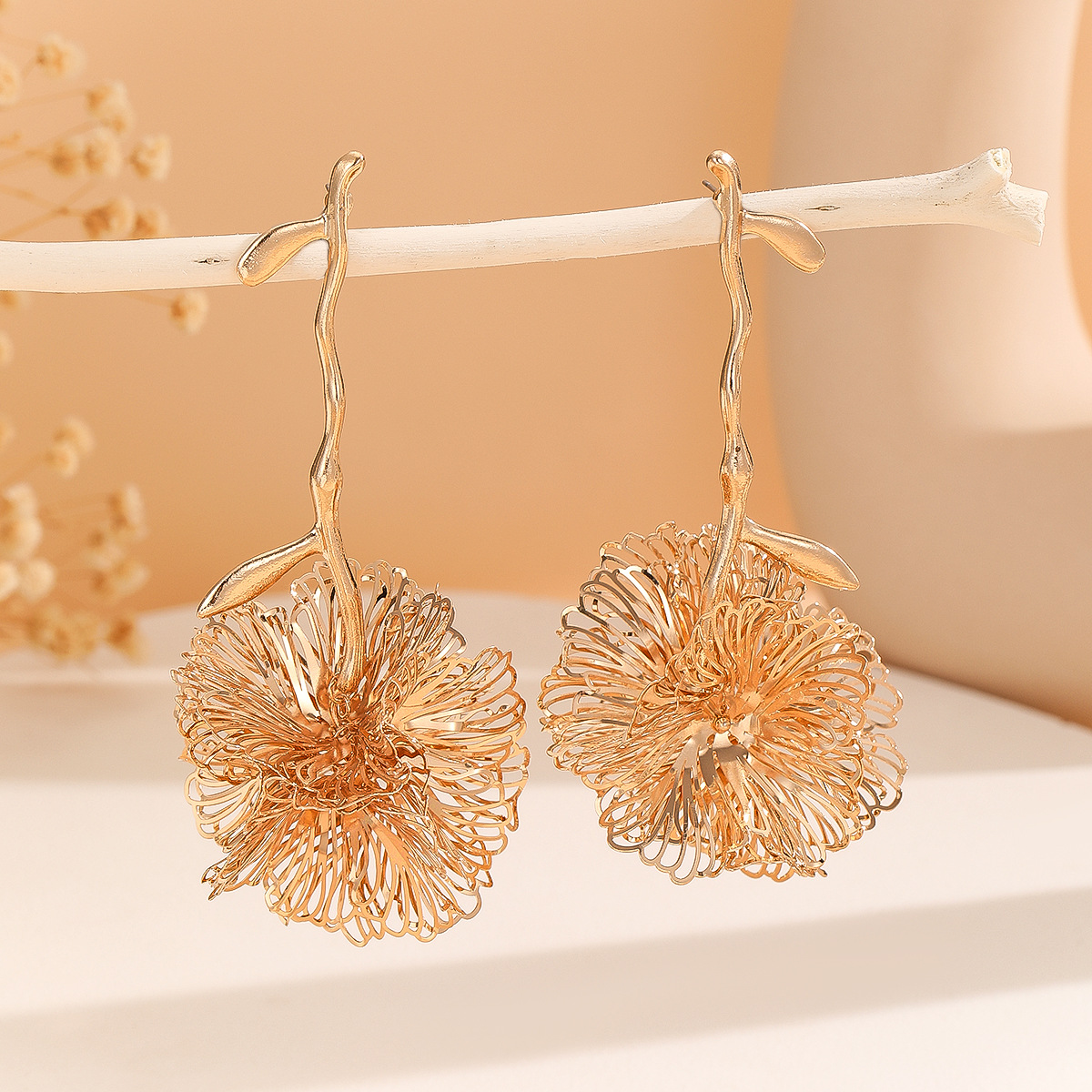Cynthia Flower Earrings