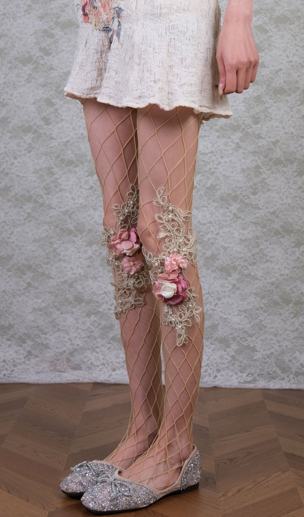 c5e1d3f5839c1e60f6ab8b522599633e Floral Embroidered Tights With 3D Flowers & Pearls