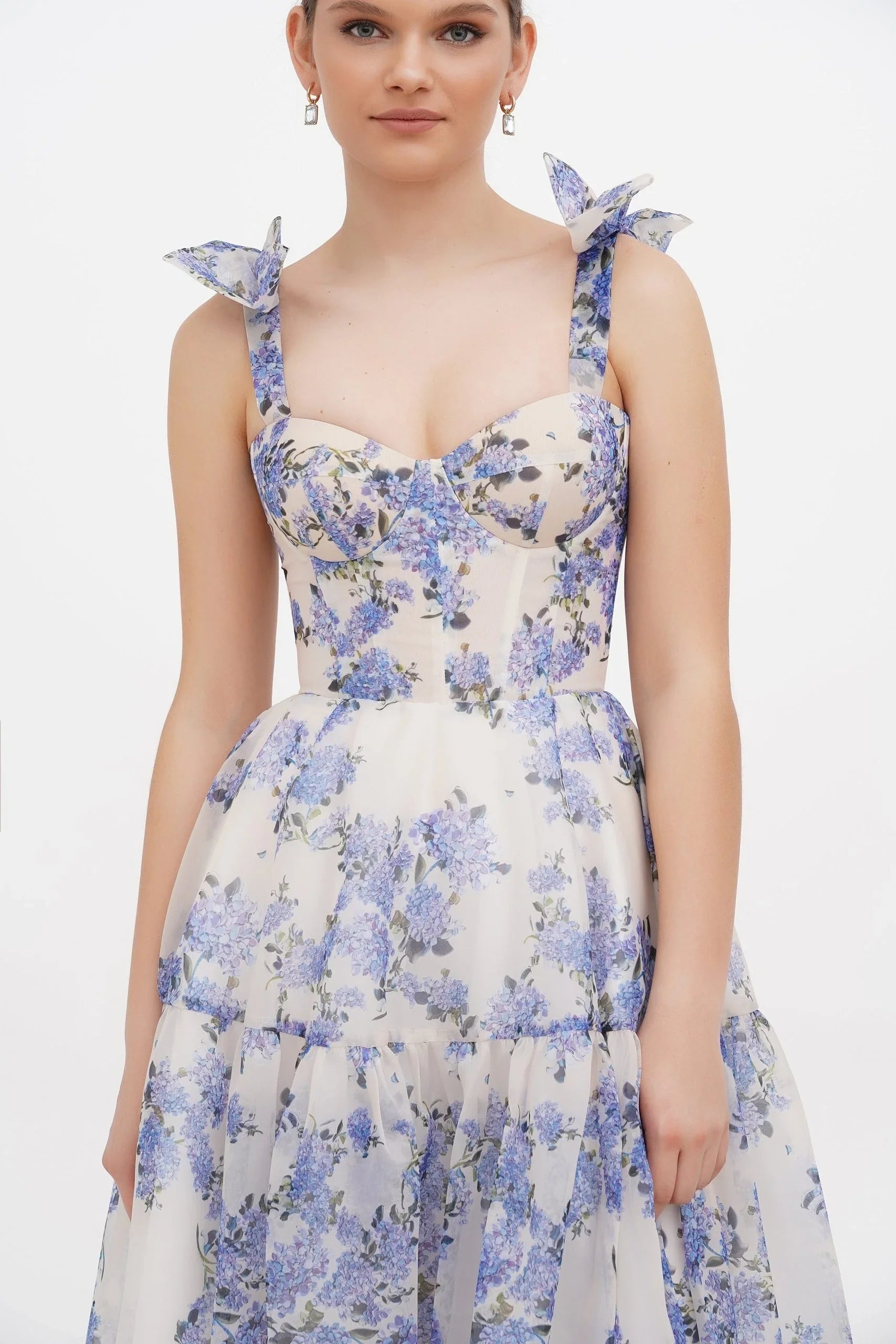 d31e7fa46ca2f90294b96fa6a41bdd82 Floral Sweetheart Neck Frill Maxi Dress