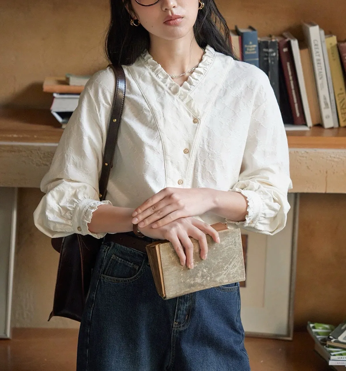 Whtie Plaid V-Neck Ruffled Long-Sleeve Shirt