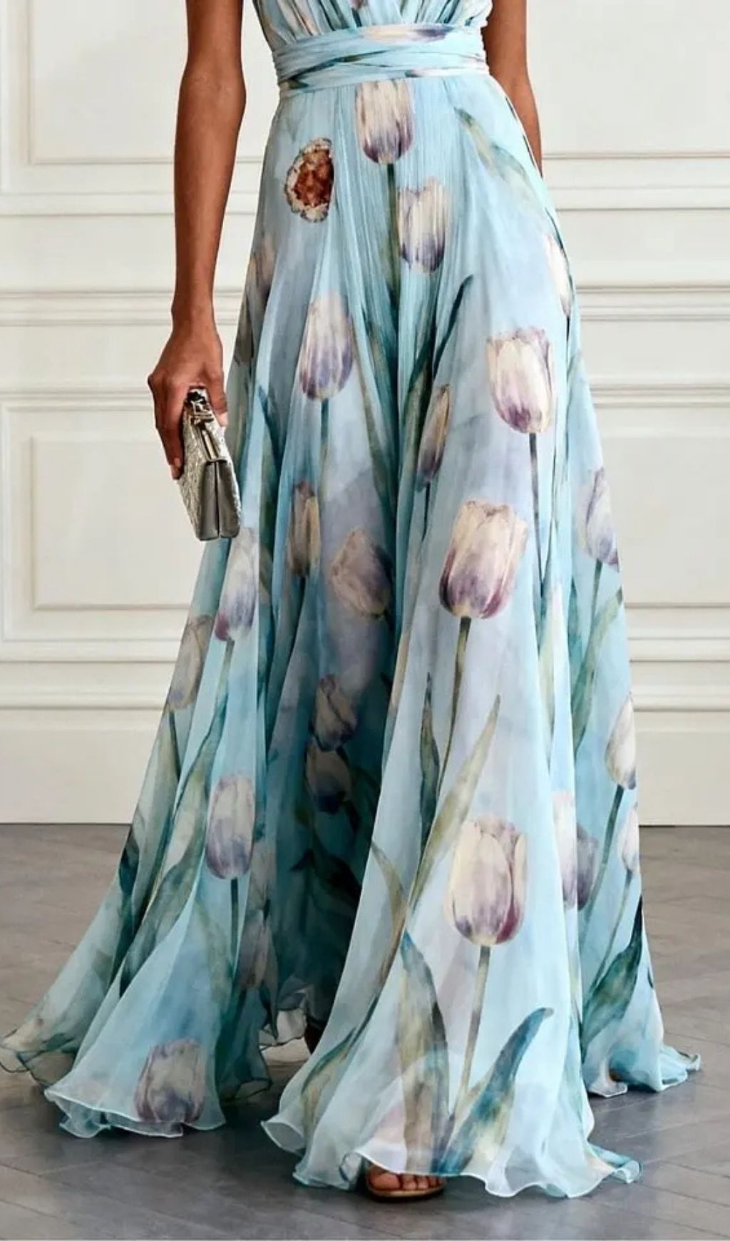d8c8cecaf00eb6759298a542f05a612b V-Neck Tulip Print Chiffon Maxi Dress - Blue
