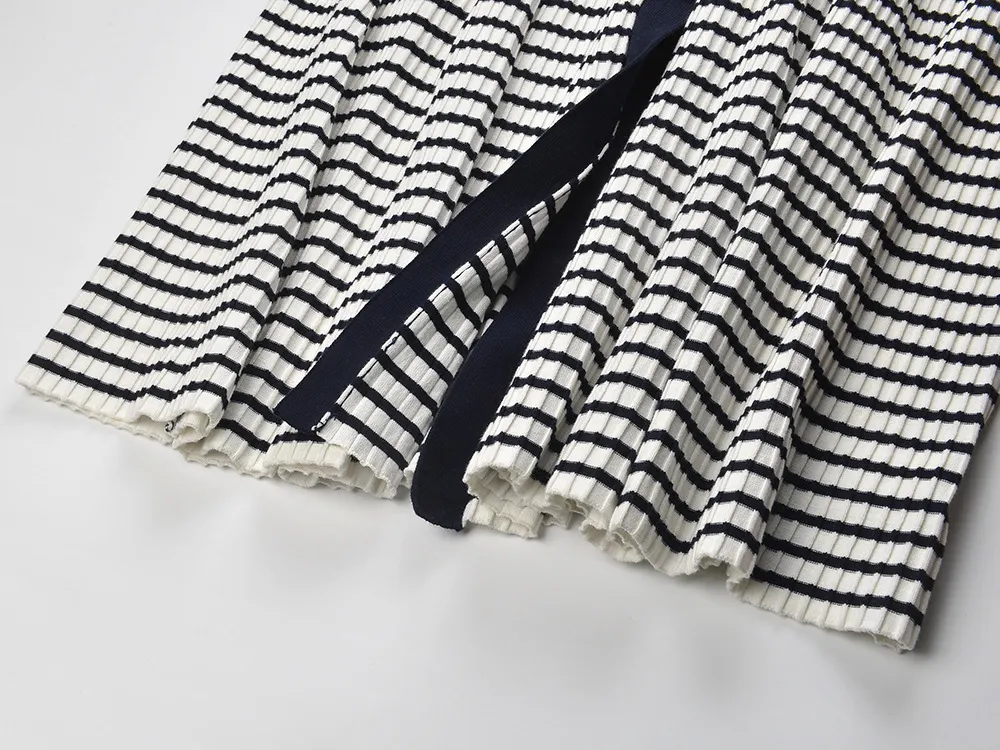 d9ee18436fd9564d905607f9788ae8e8 Breton Stripe Knit Maxi Dress