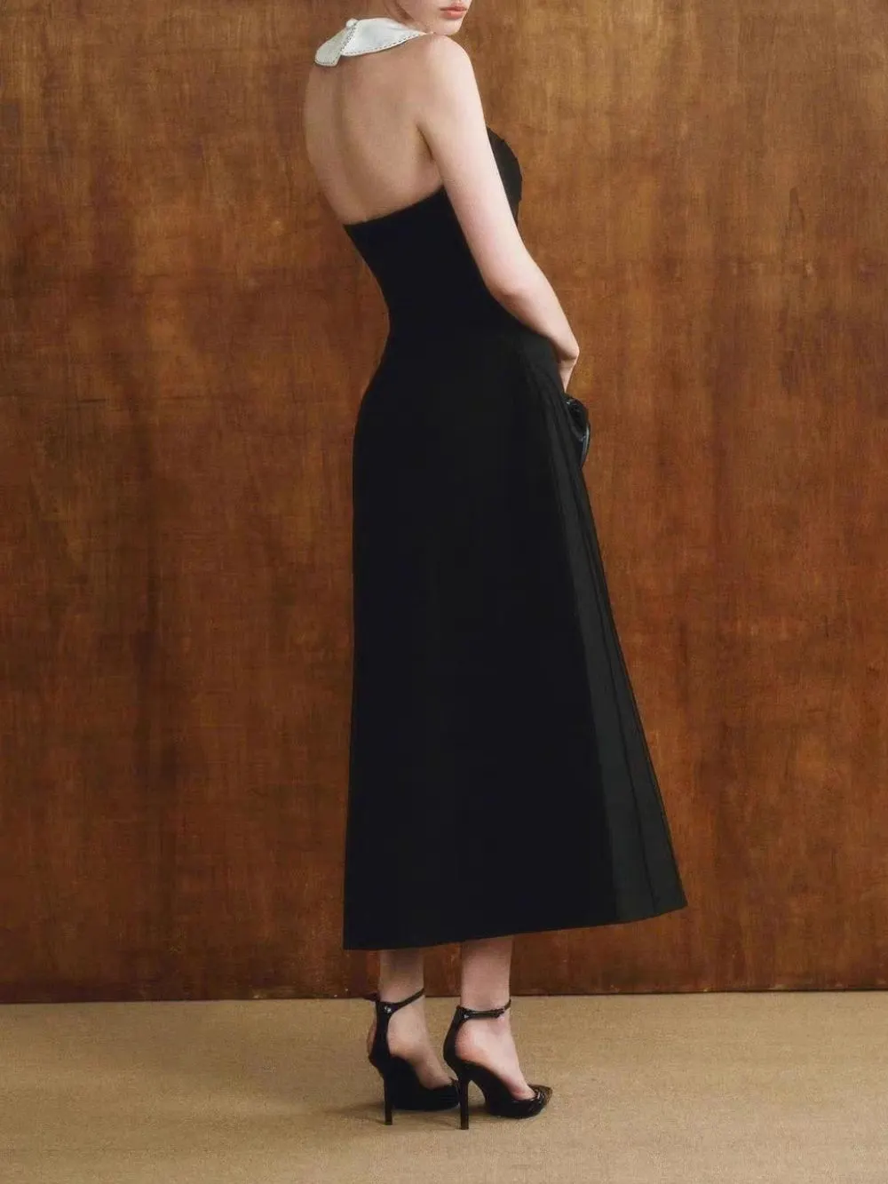 Malya Black Backless Midi Dress - OWNCI
