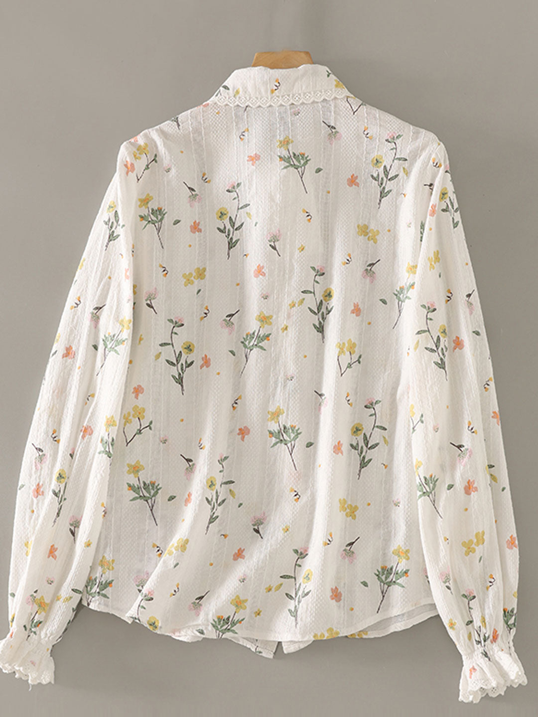e770ed4dde206d968b09dd91b98e036c Nancy Classic Lapel Embroidered Floral Shirt