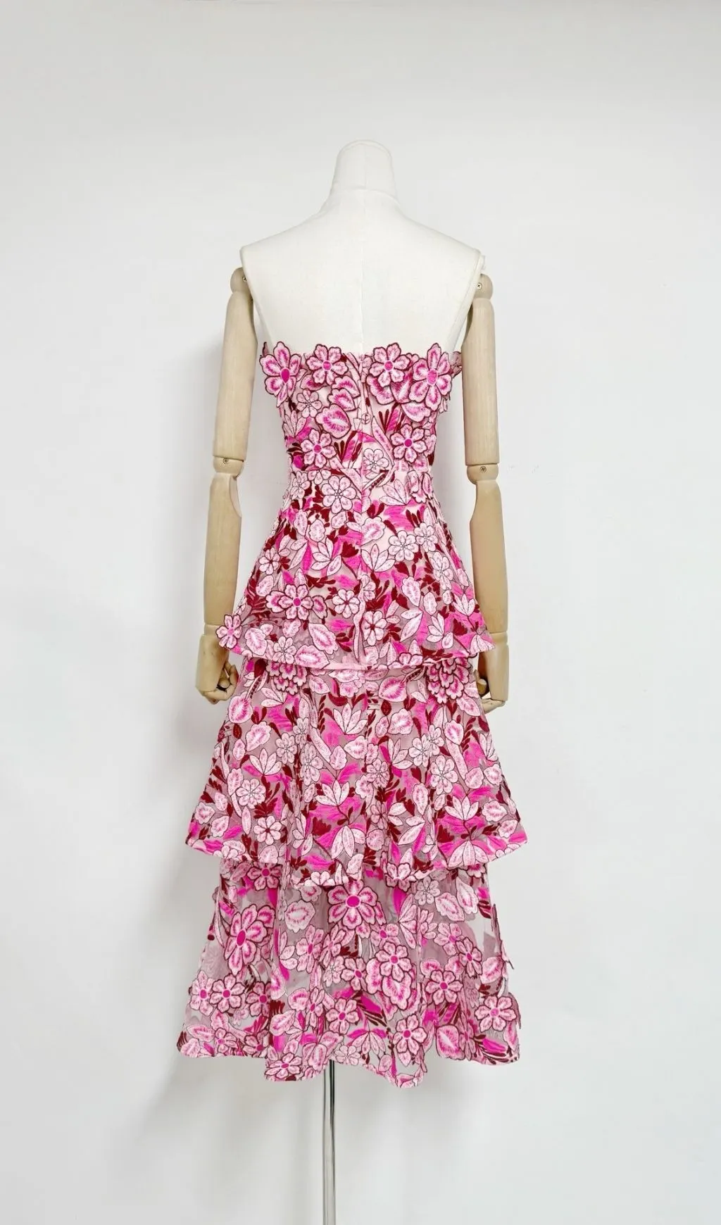 Fashionslee Women Maayan Pink Strapless Flower Embroidery Midi Dress