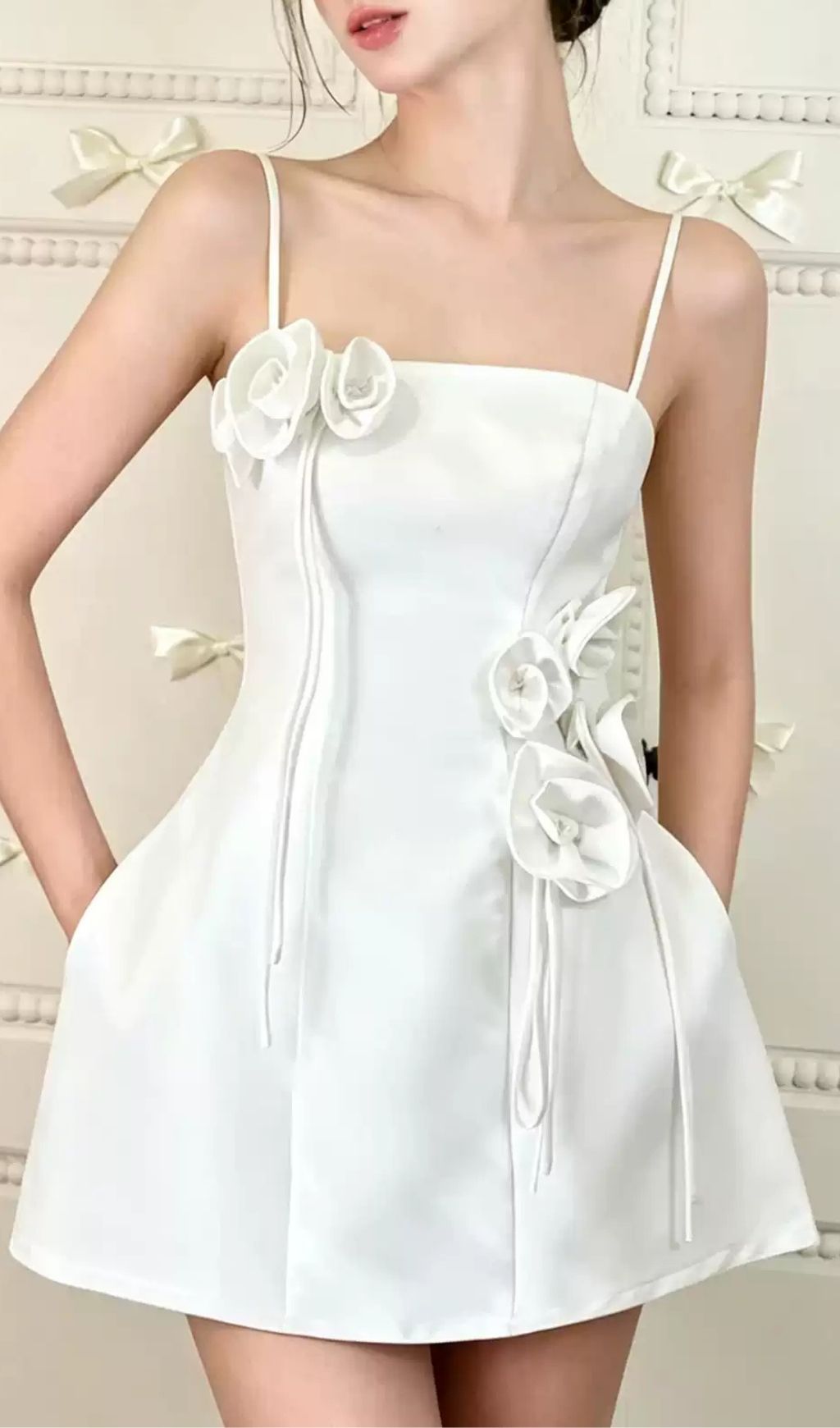 Fashionslee Women Lili White Flower Embellished Mini Dress