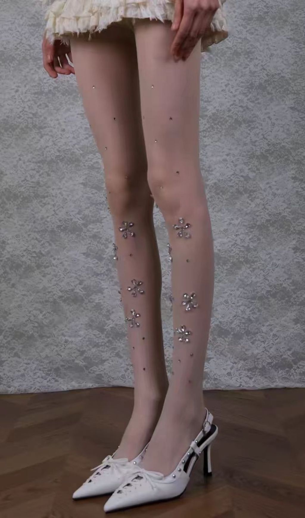 fa0e5502f638878ae1cc705de2368a4e Diamante Embellished Tights