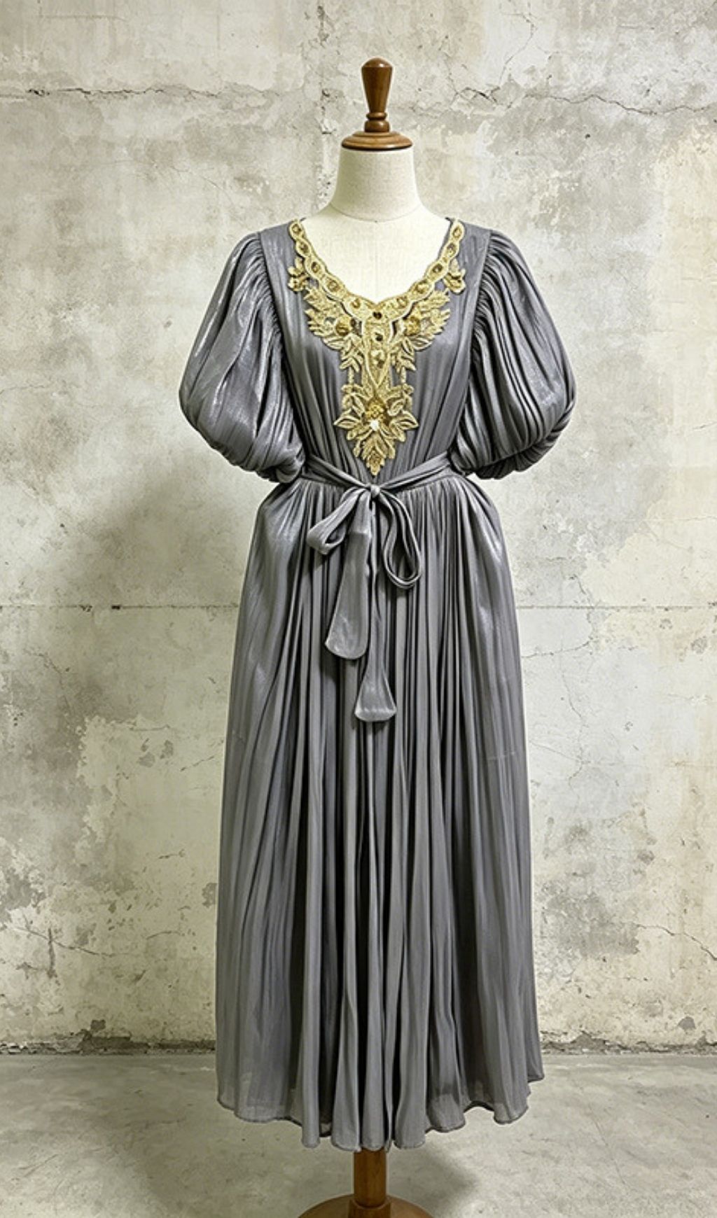 Fashionslee Women Leonie Puff Sleeve Maxi Dress