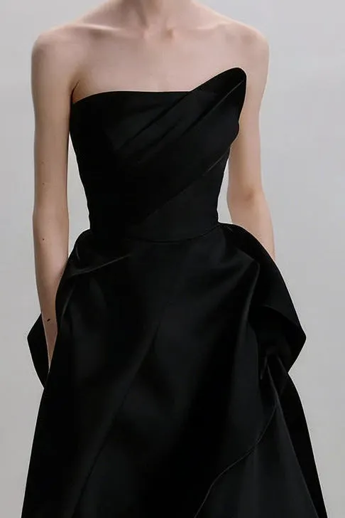 0da0db95ff26d7d9797f624833a0c56b Lyuba Black French Lightweight High-End Strapless Slim Fit Simple Maxi Dress